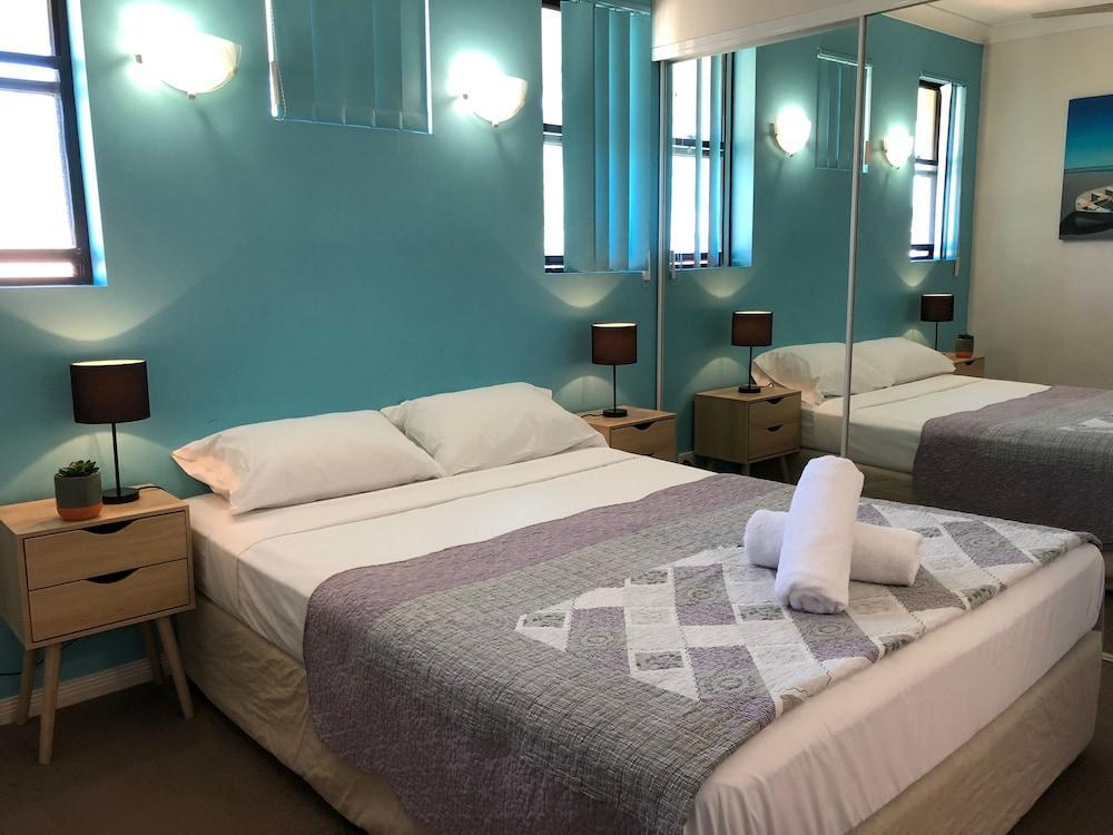 Mermaid Park View Holiday park 4*