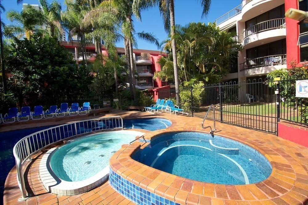 Enderley Gardens Aparthotel Gold Coast