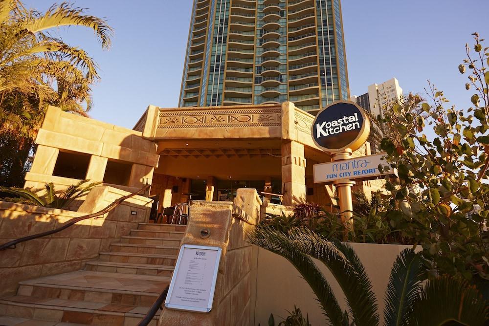 Aparthotel Mantra Sun City Gold Coast