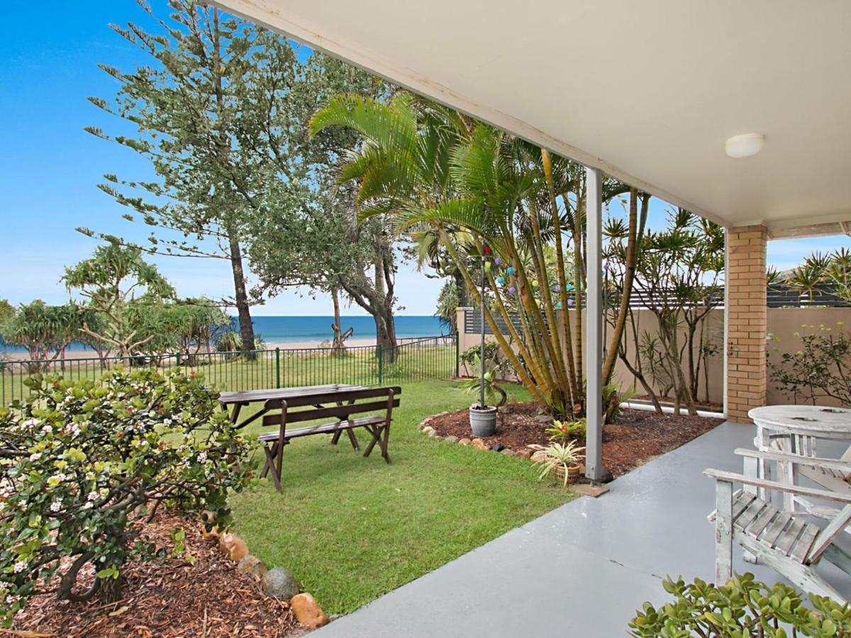 Apartment Shoreside Unit 1 - Absolute Beachfront Ground Level Unit In Tugun - Wi-fi Included *