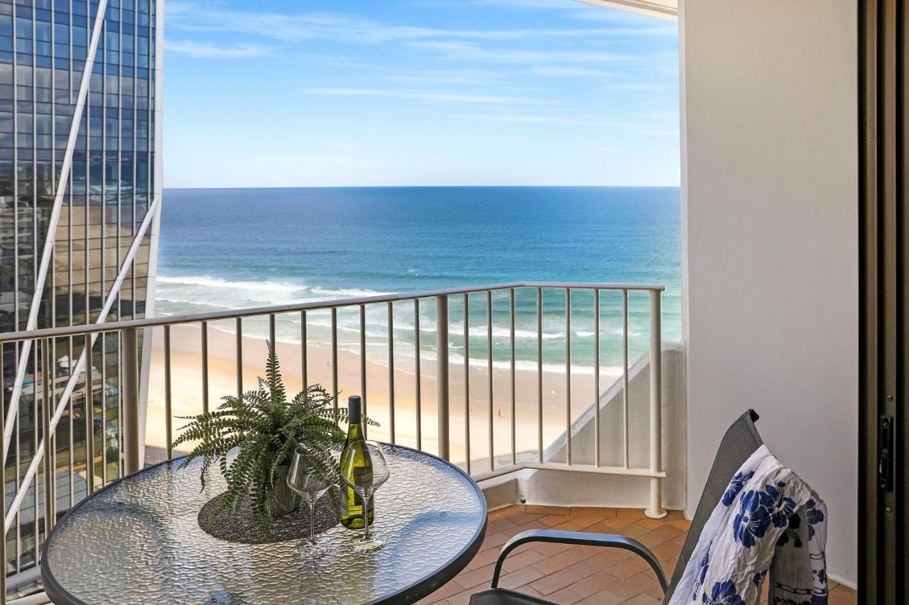 Breakers North Absolute Beachfront - Official Aparthotel