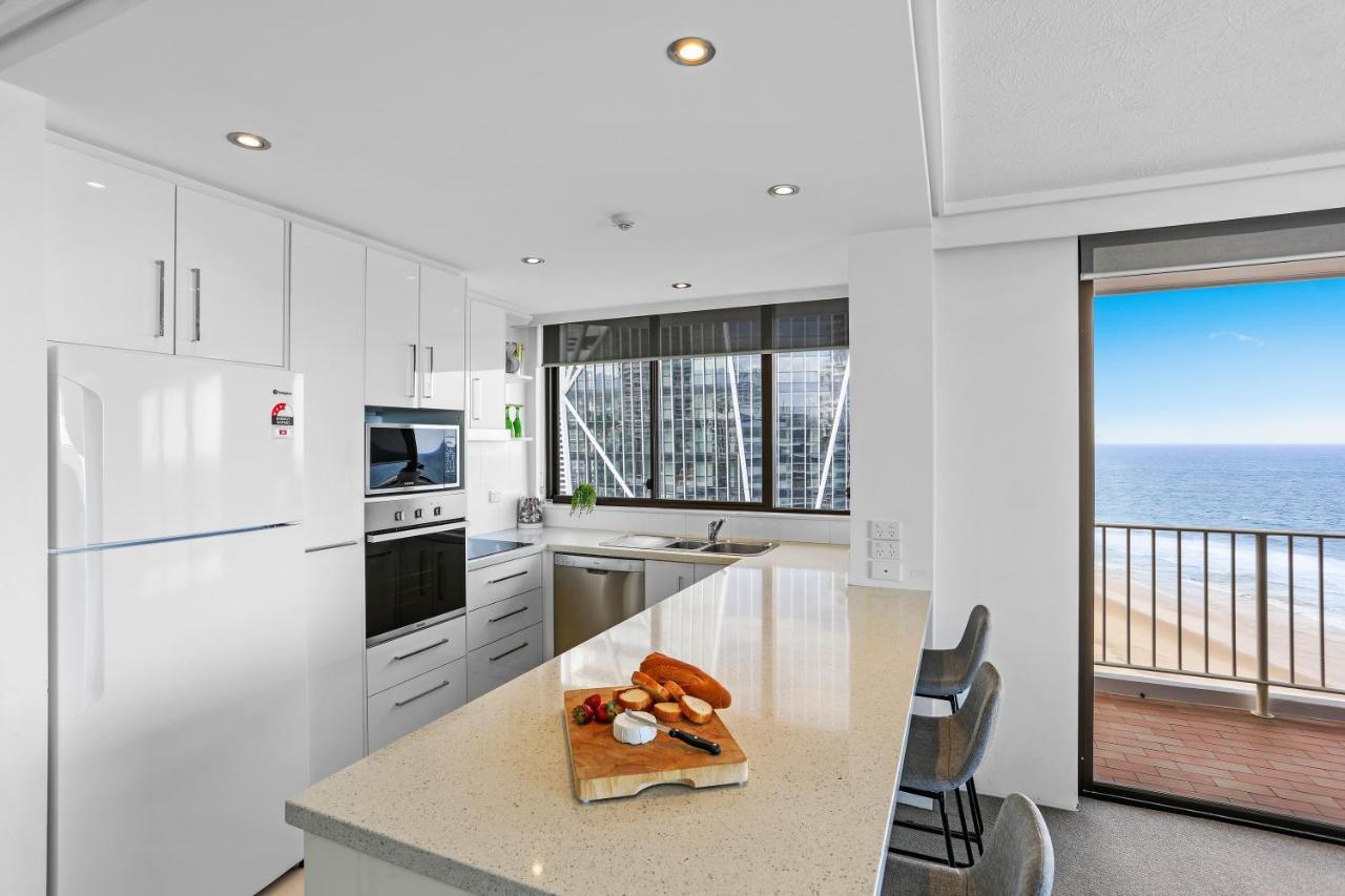 Breakers North Absolute Beachfront - Official Aparthotel Gold Coast