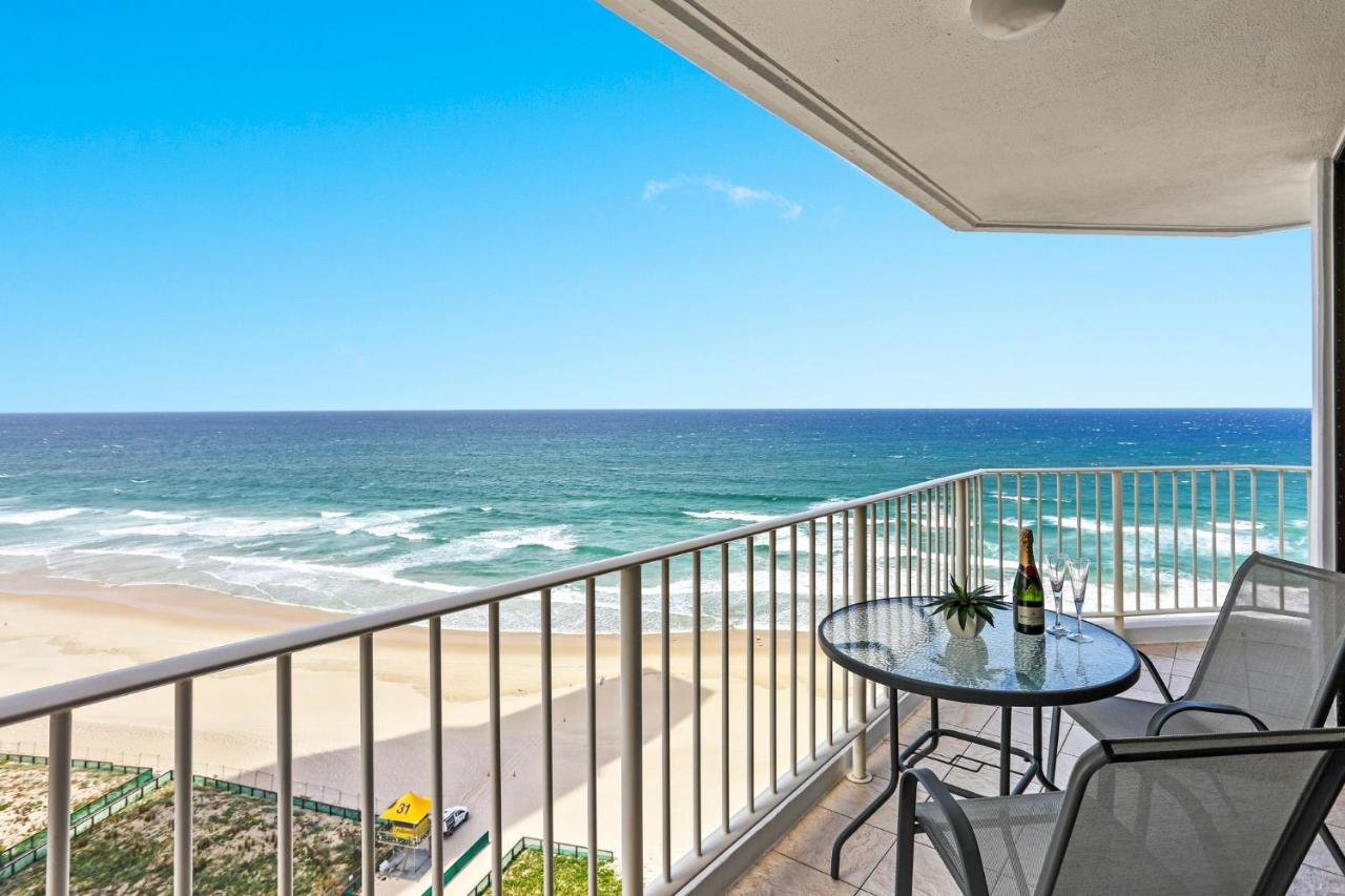 Aparthotel Breakers North Absolute Beachfront - Official Gold Coast