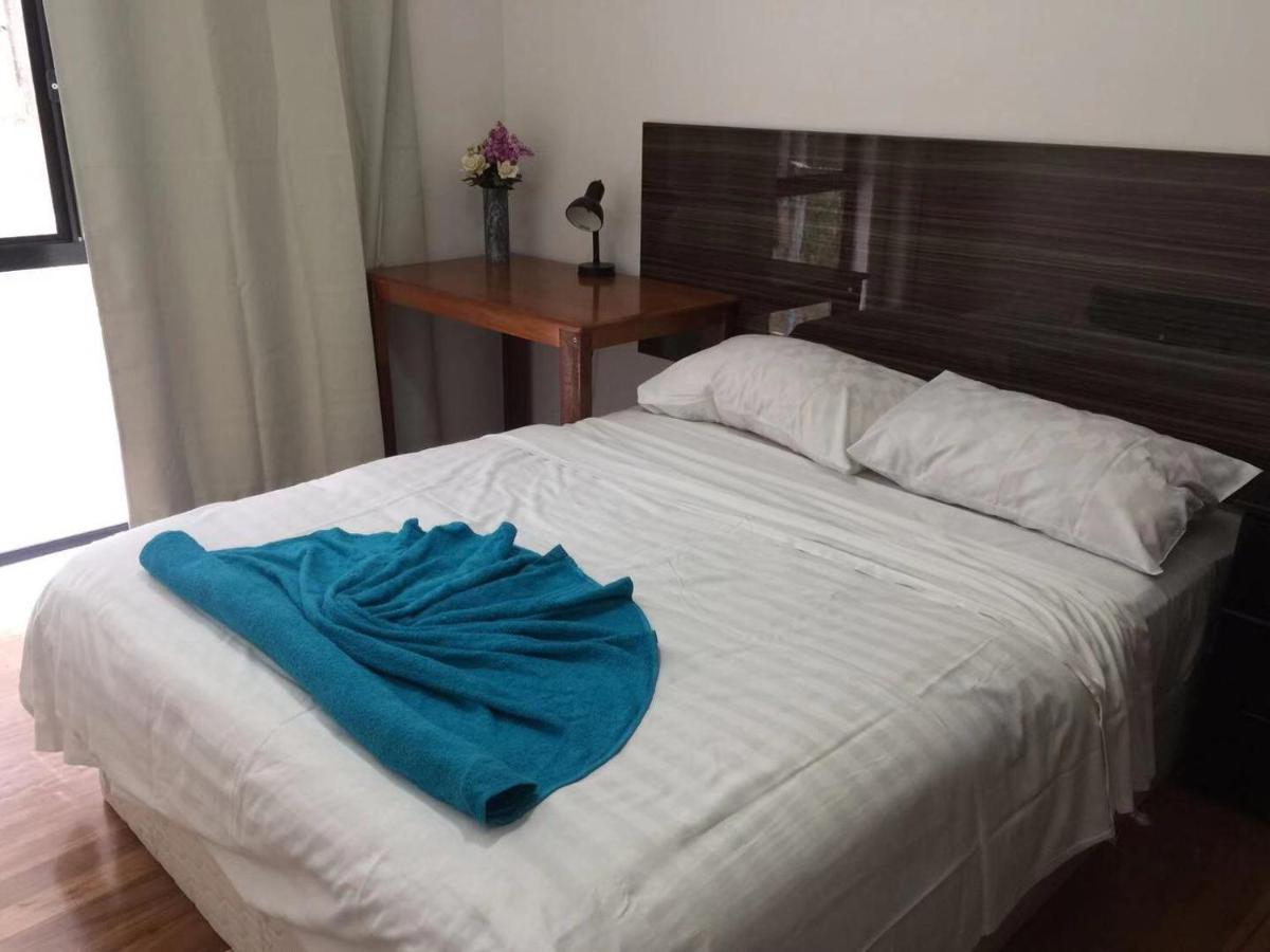 449 Lodge Gold Coast