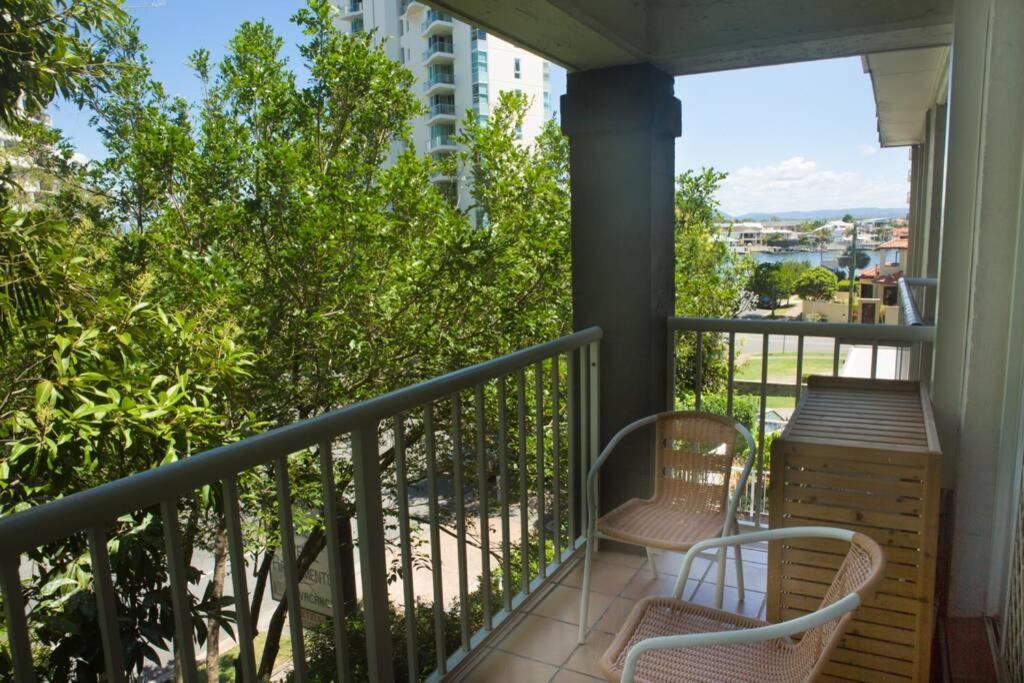 Surfers Paradise Self Contained 1 Bed Unit Gold Coast