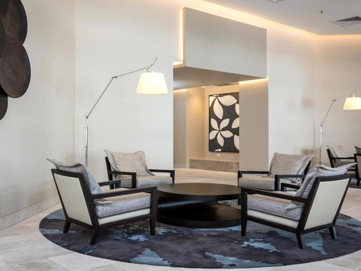 Spacious 3 Bedroom Family Apartamento Gold Coast