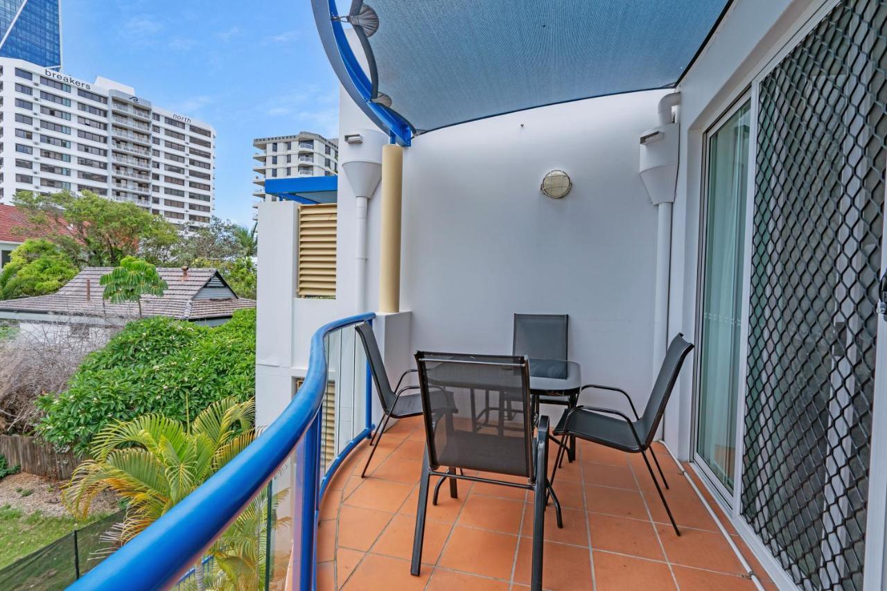 Surfers One Aparthotel 3*