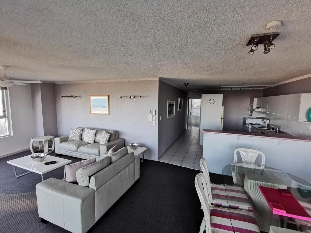 Aparthotel One The Esplanade On Surfers Paradise