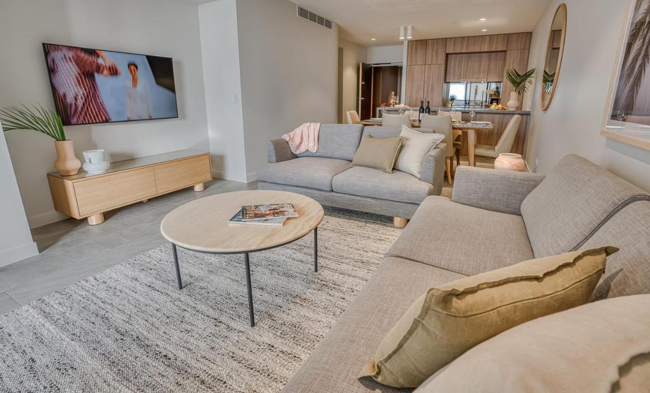 Encore Broadbeach - Official Gold Coast