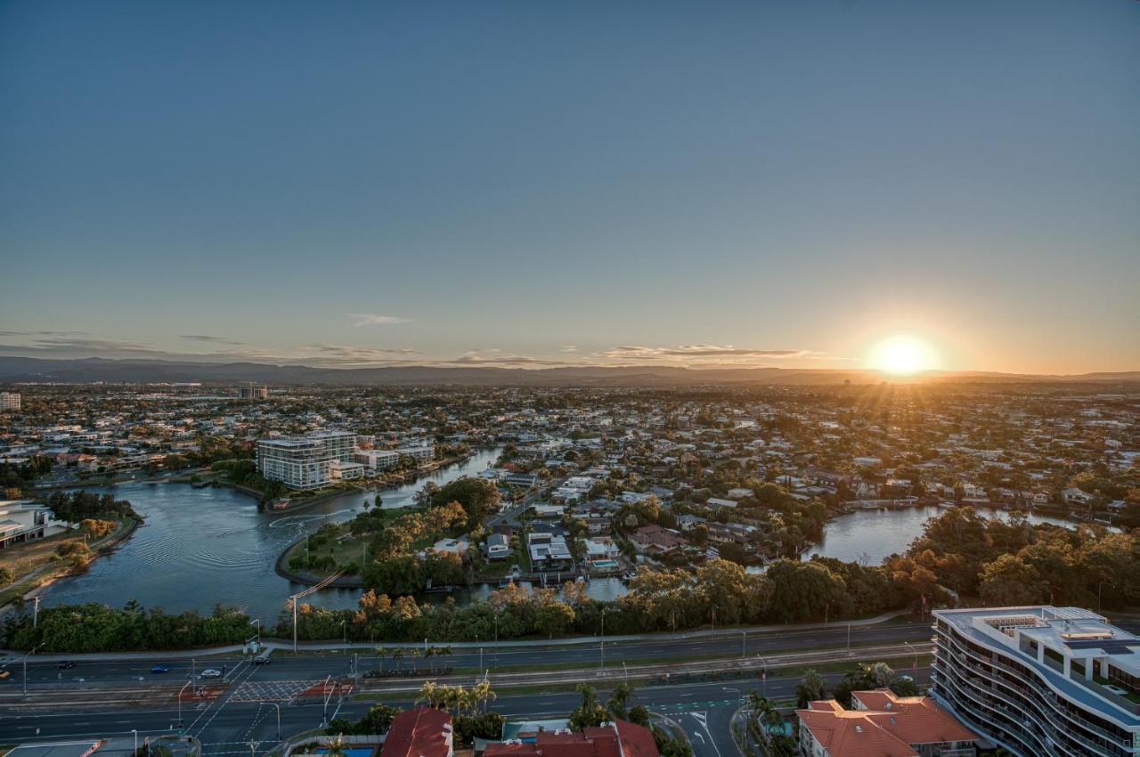 Encore Broadbeach - Official Apartment Gold Coast