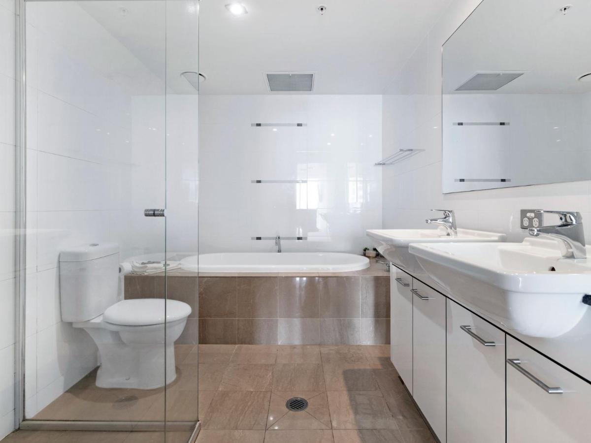 Spacious 3 Bedroom - Sierra Grand Gold Coast