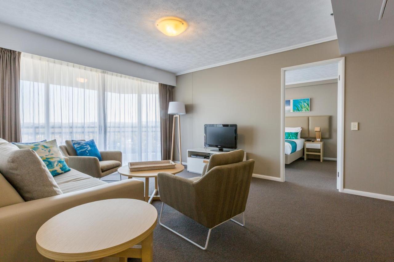 Club Wyndham Kirra Aparthotel 4*