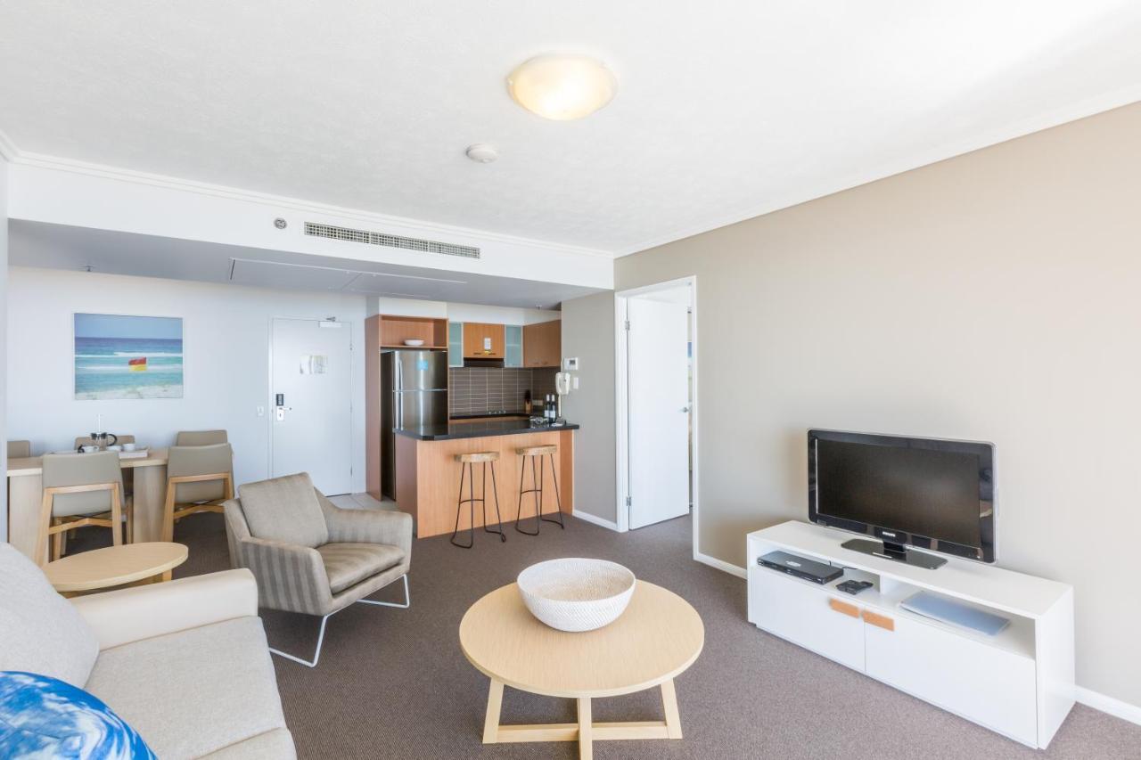 Club Wyndham Kirra Aparthotel
