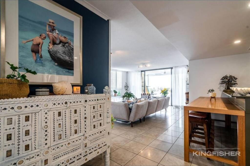 Luxe 3 Bedroom Rooftop Beachside *