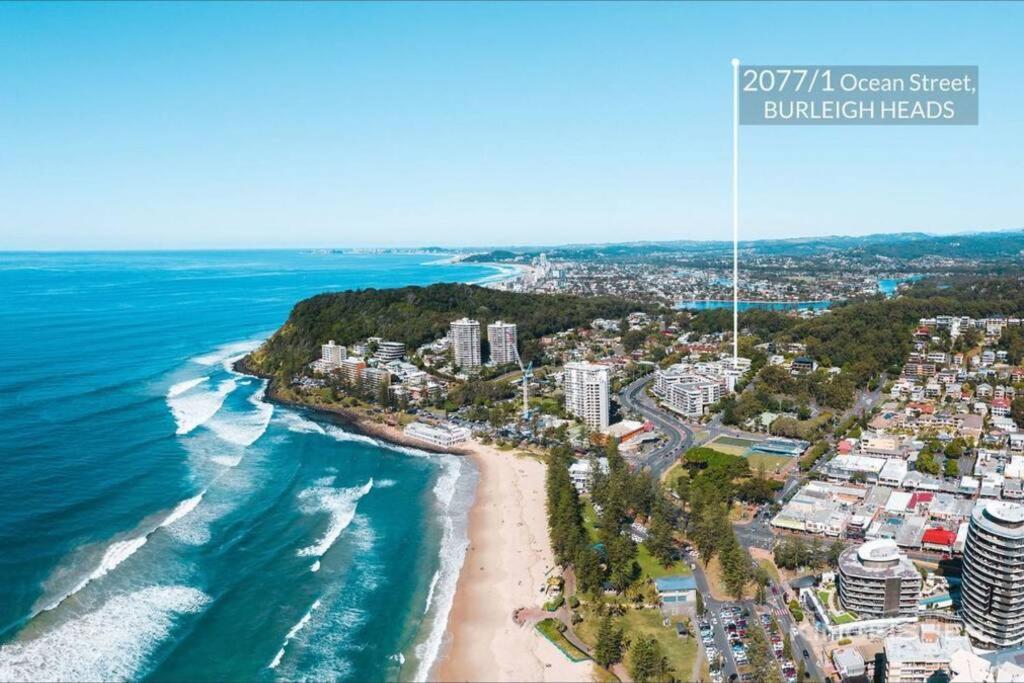 Luxe 3 Bedroom Rooftop Beachside