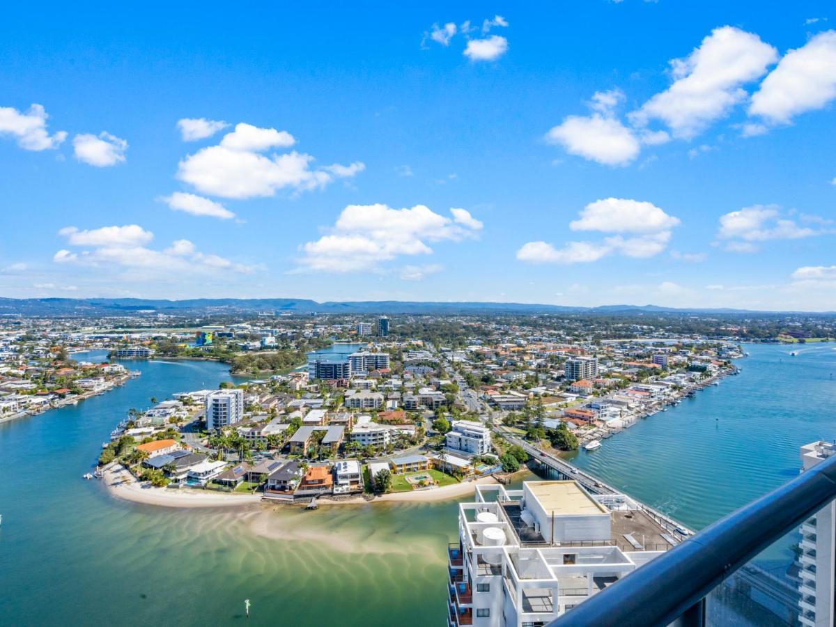 Towers Of Chevron - Private - Hosted By Coastal Letting Co. Apartment *
