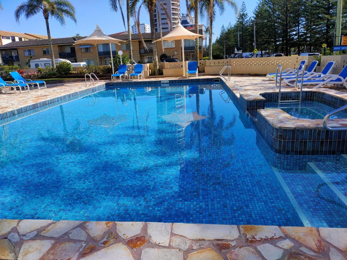 Southern Cross Beachfront Aparthotel 4*