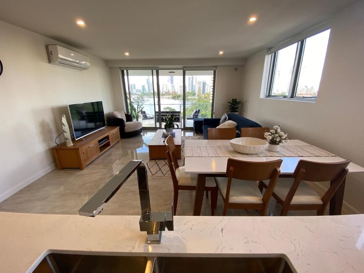Serenity Surfers Paradise Apartment Gold Coast