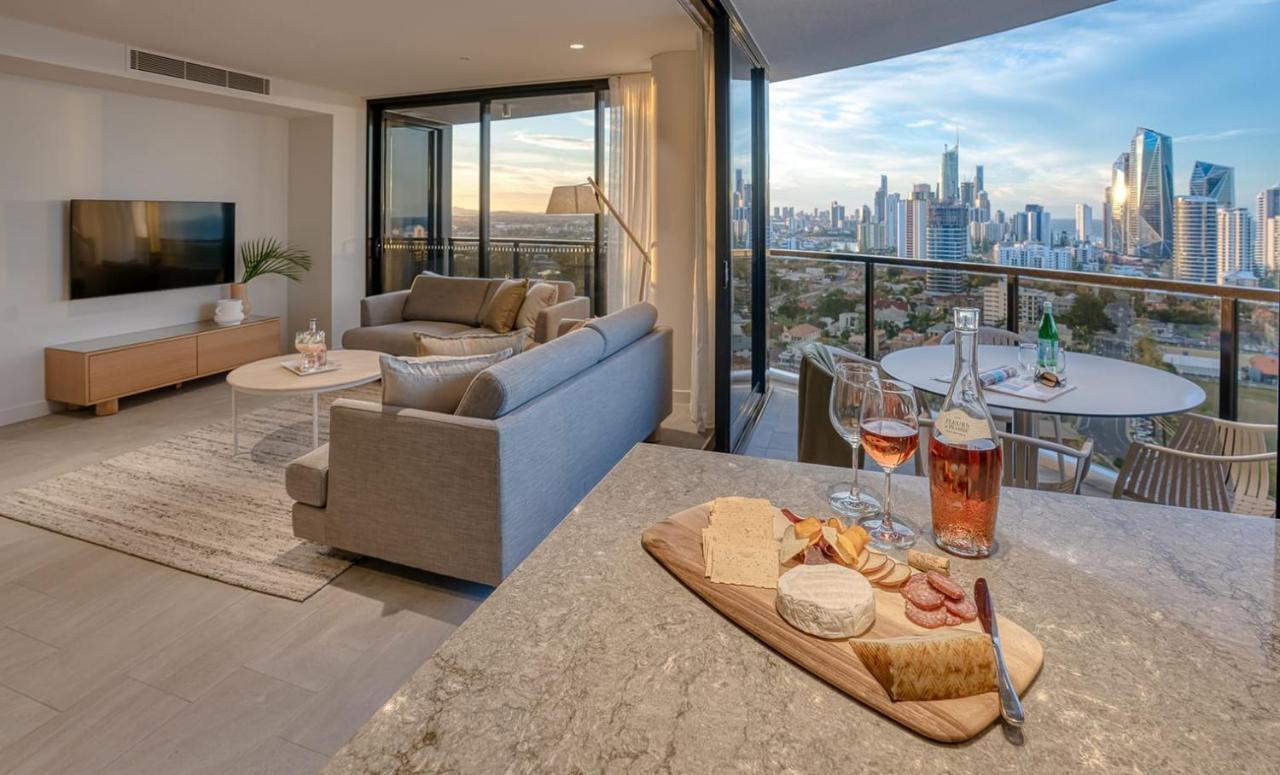 Encore Broadbeach - Official Gold Coast