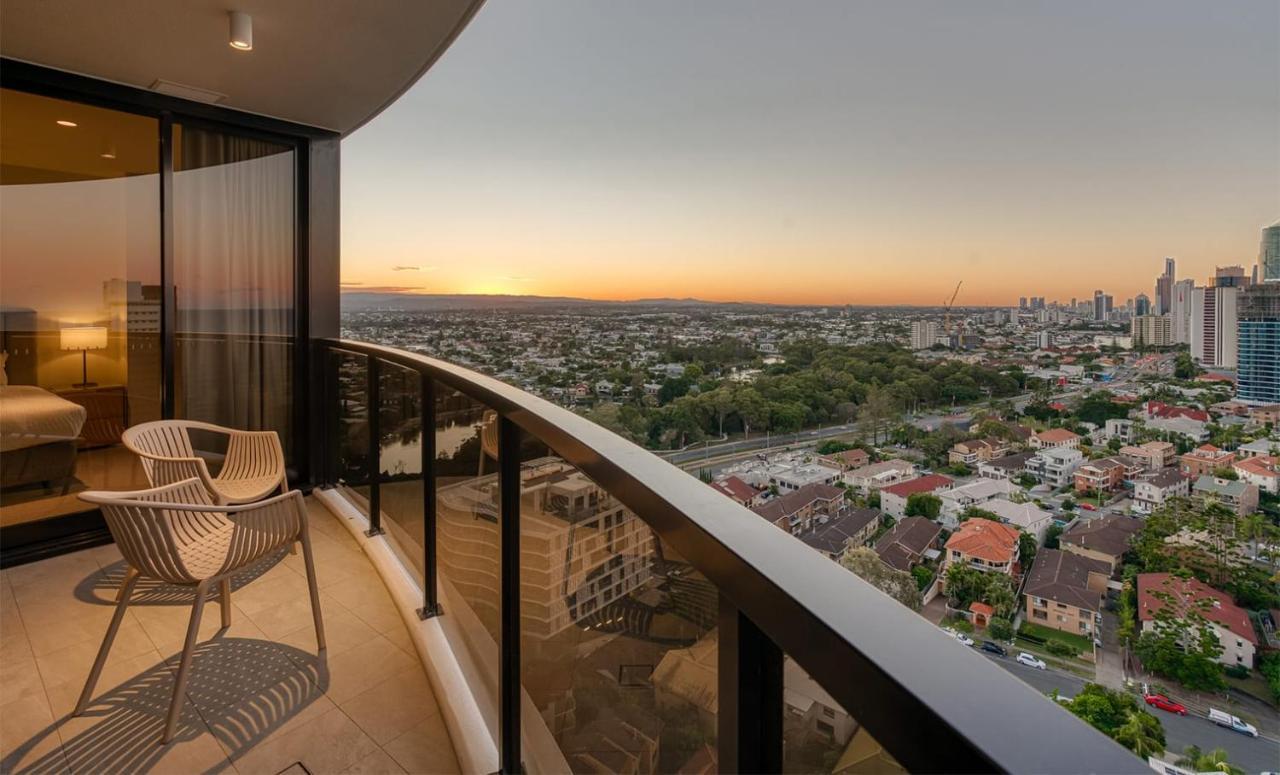 Encore Broadbeach - Official