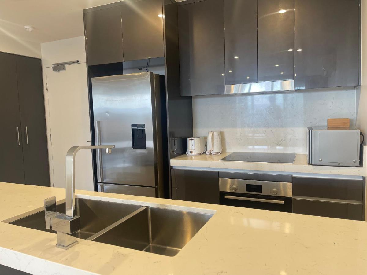 Apartment Serenity Surfers Paradise Gold Coast