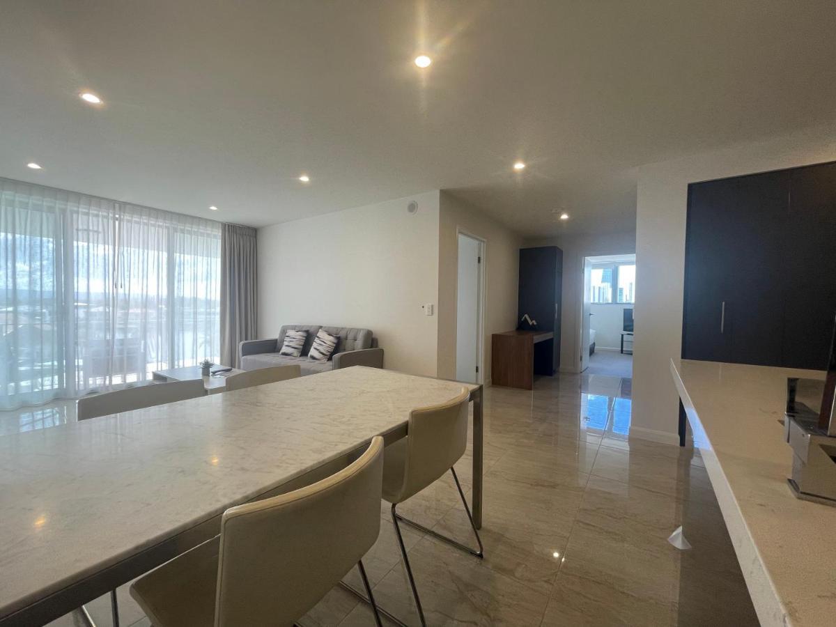 Serenity Surfers Paradise * Gold Coast