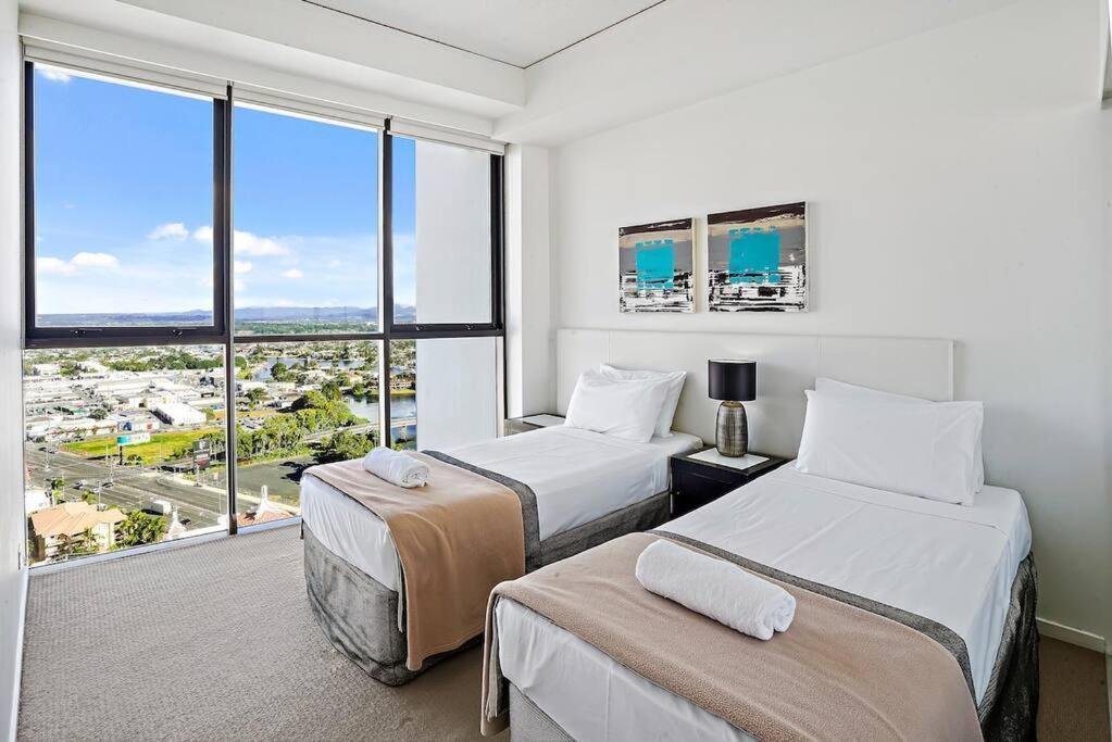 Sierra Grand 2406 Apartment Gold Coast