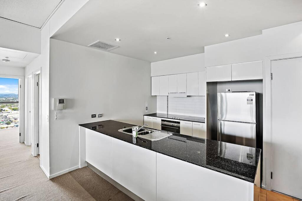 Sierra Grand 2406 * Gold Coast