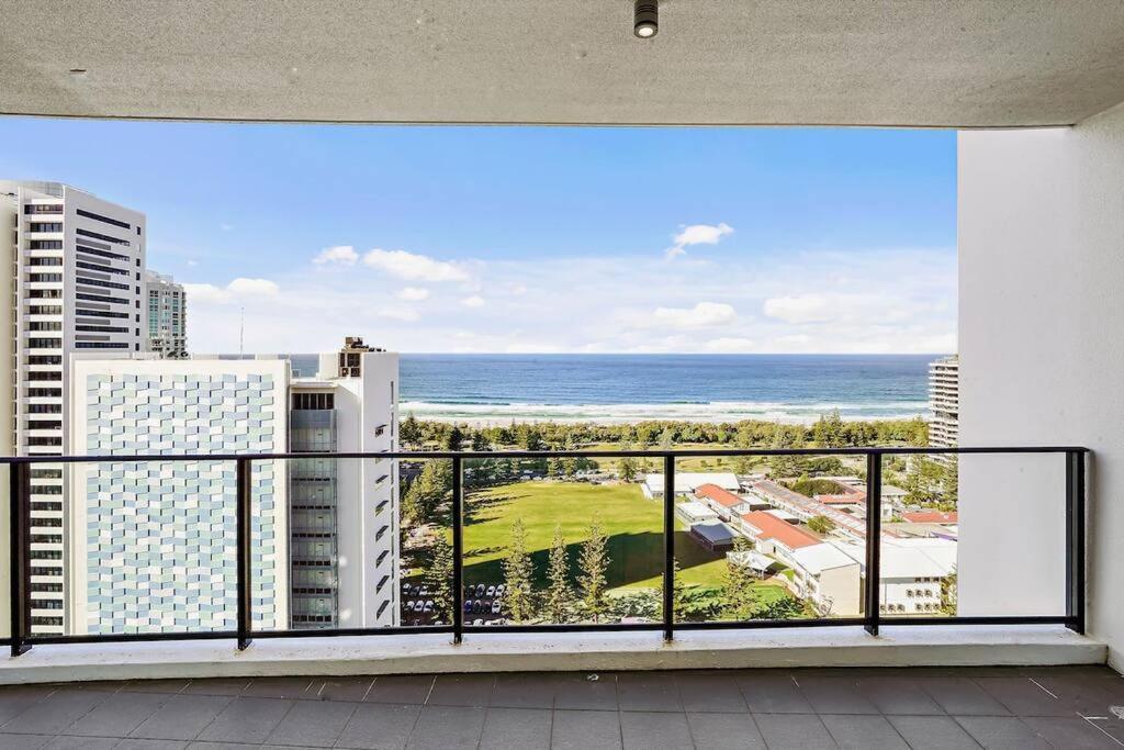 Sierra Grand 2406 * Gold Coast