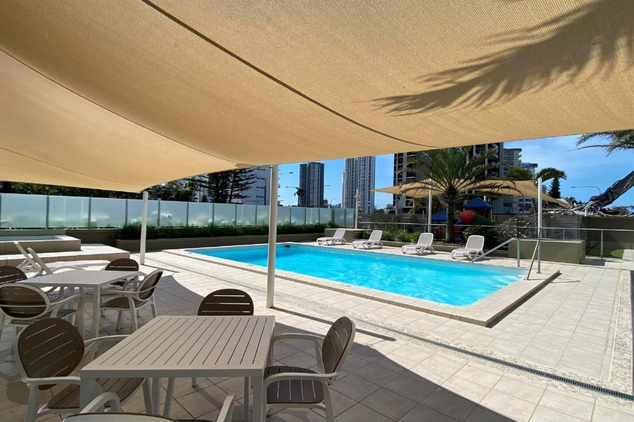Hi Surf Beachfront Aparthotel