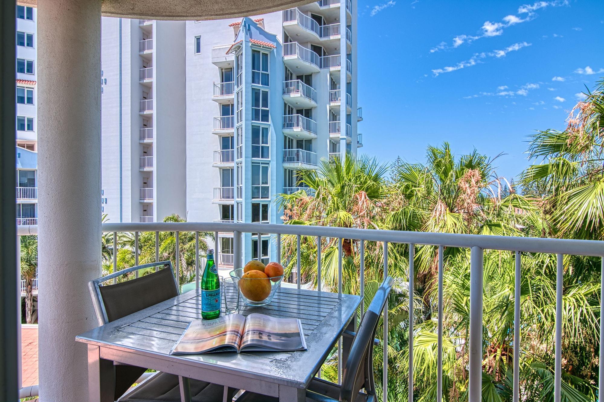Bel Air On Broadbeach - Official Aparthotel 4*