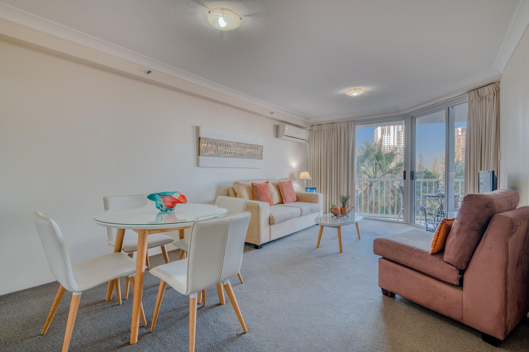 Aparthotel Bel Air On Broadbeach - Official Gold Coast