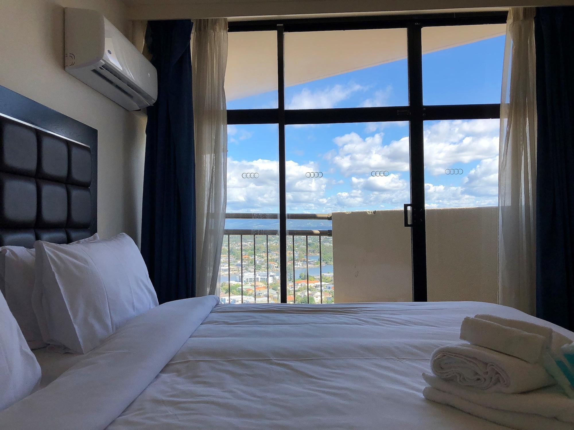 Beachcomber - Official 3* Gold Coast