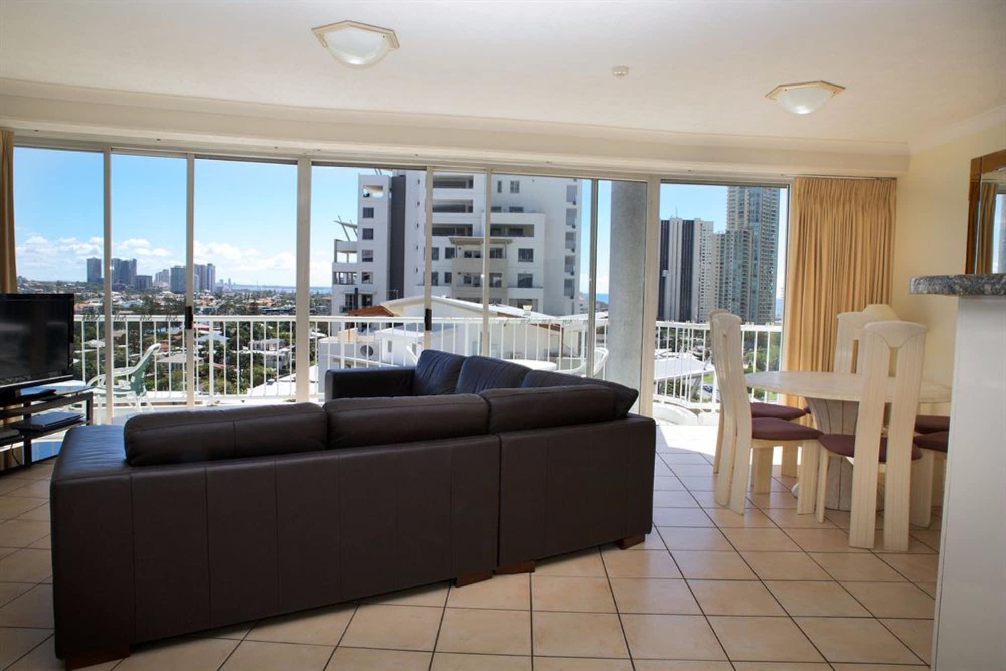 Surfers Mayfair 3* Gold Coast