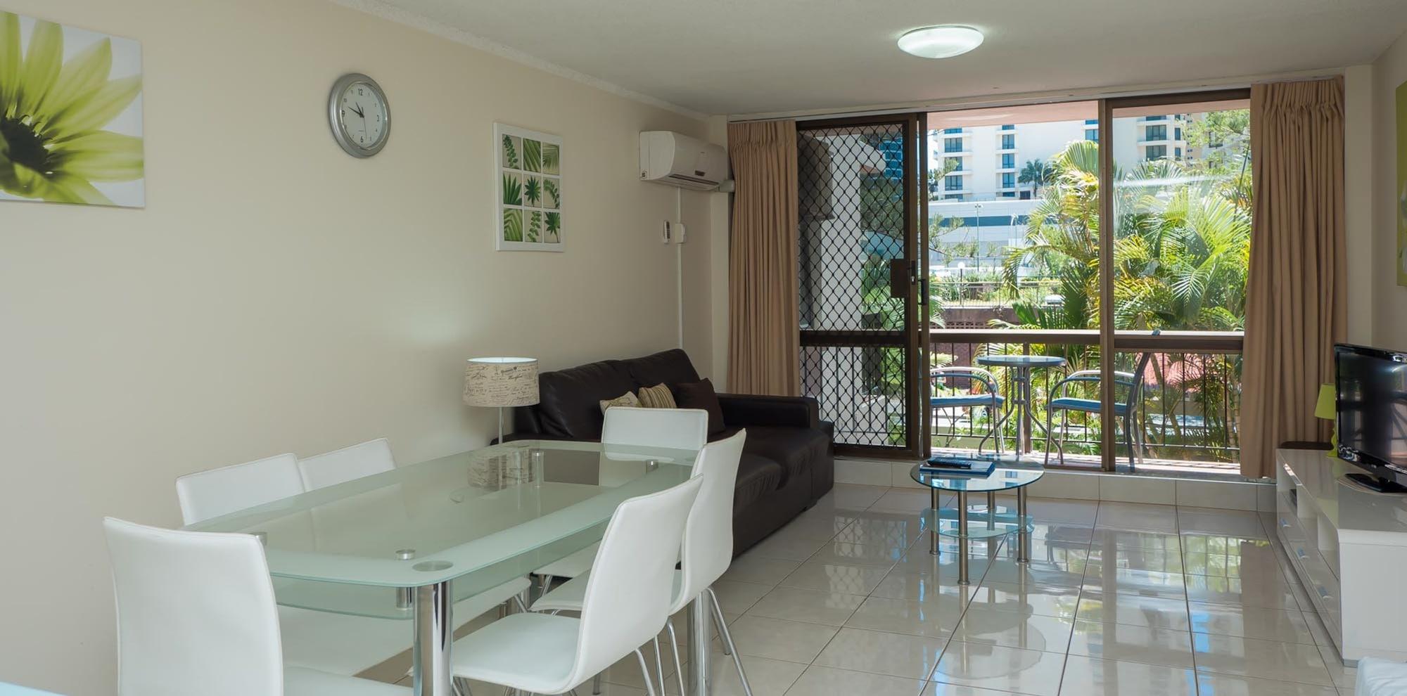 Aparthotel Trickett Gardens 3*