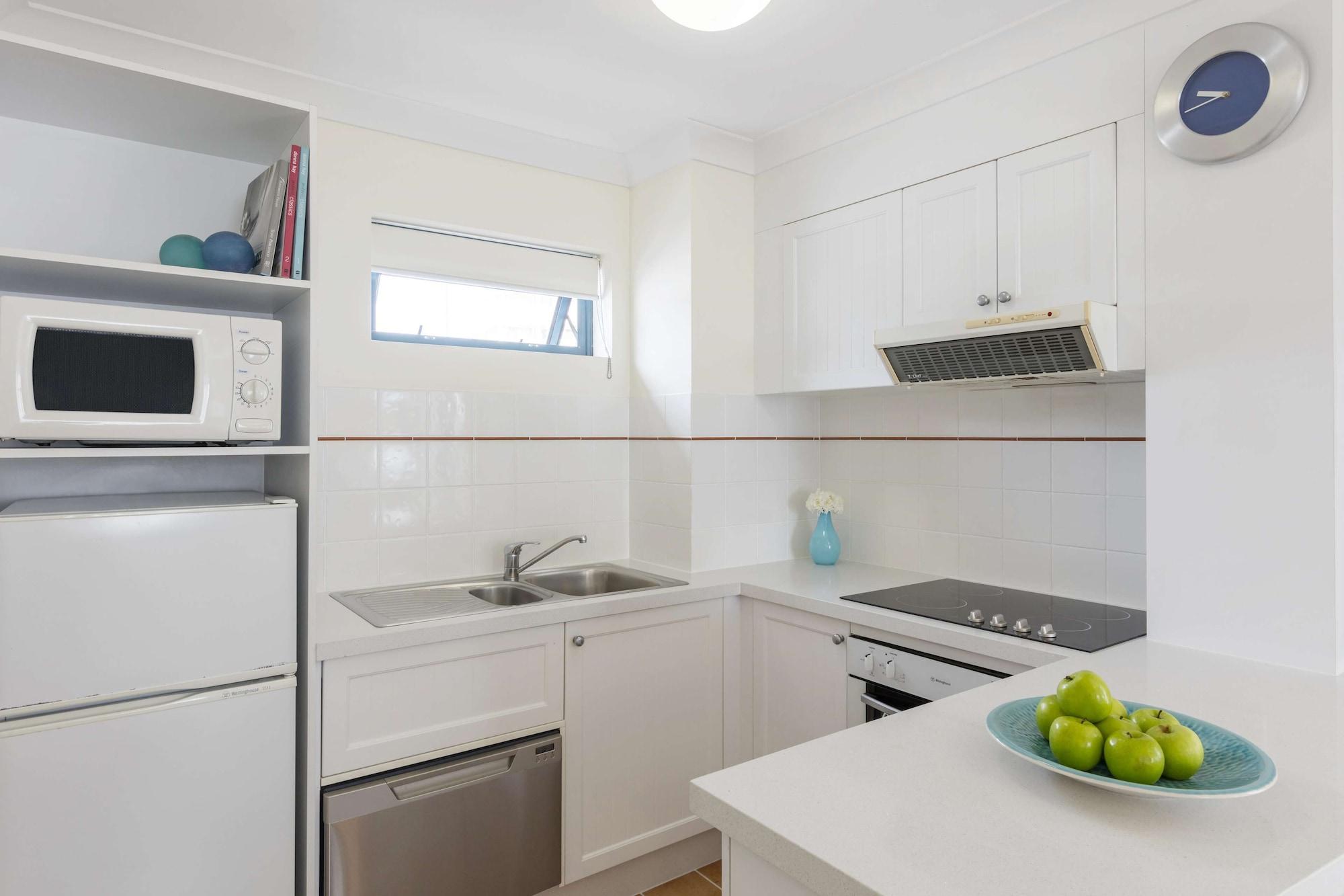 Aparthotel Oaks Calypso Plaza 4*