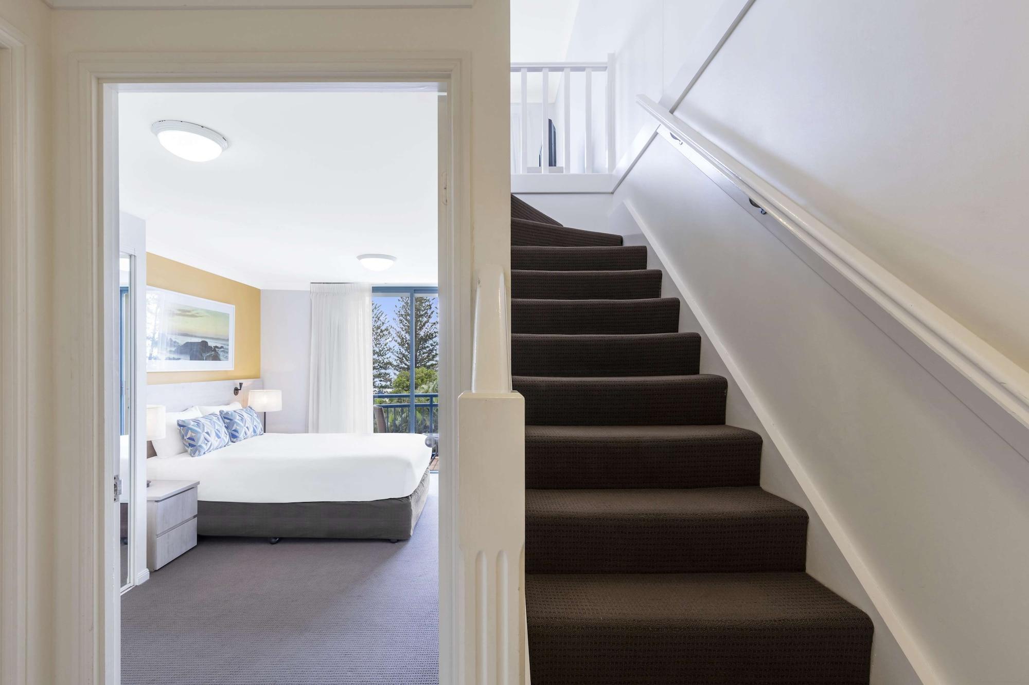 Oaks Calypso Plaza Aparthotel 4*