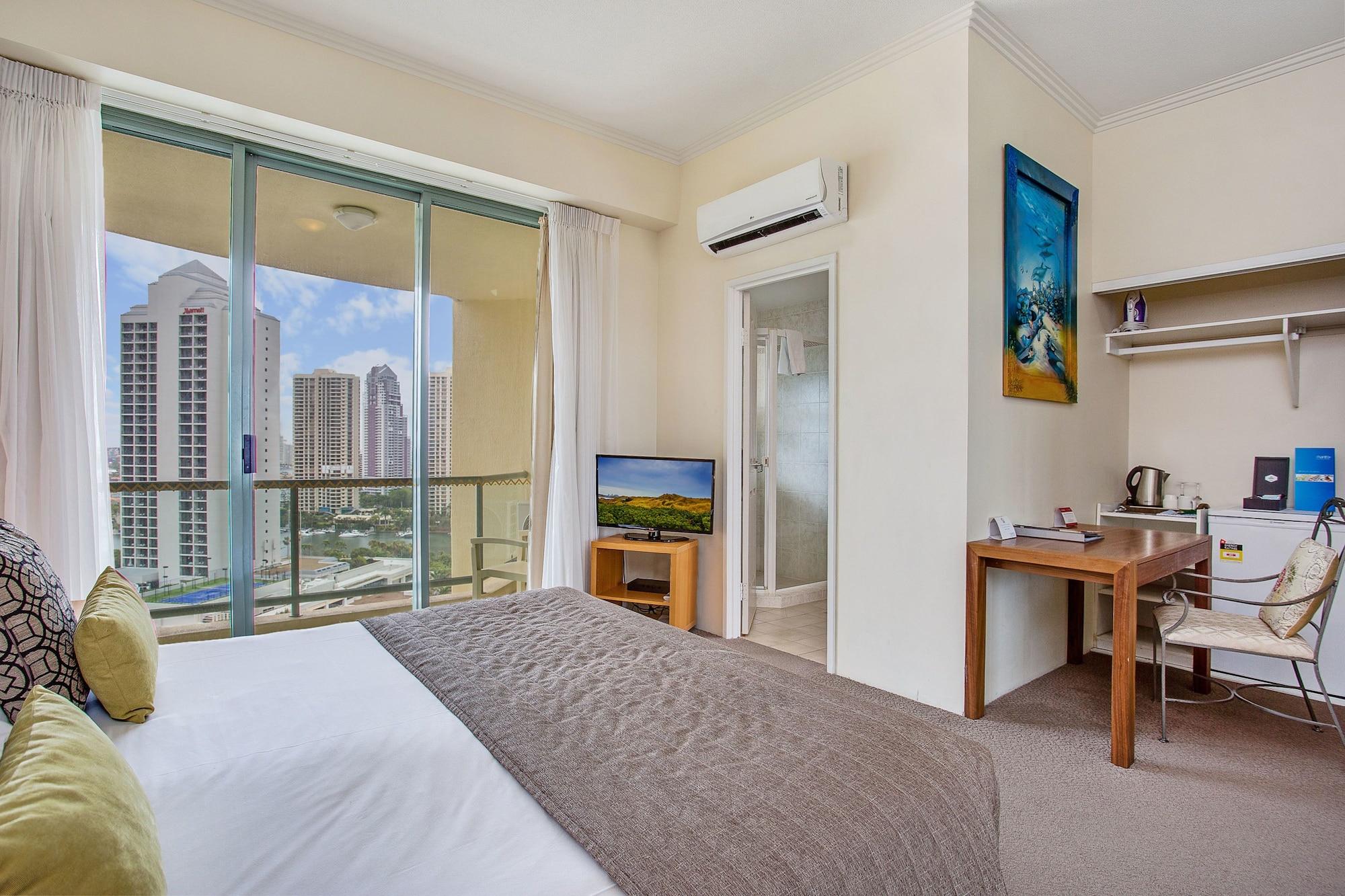 Mantra Sun City Aparthotel 4*