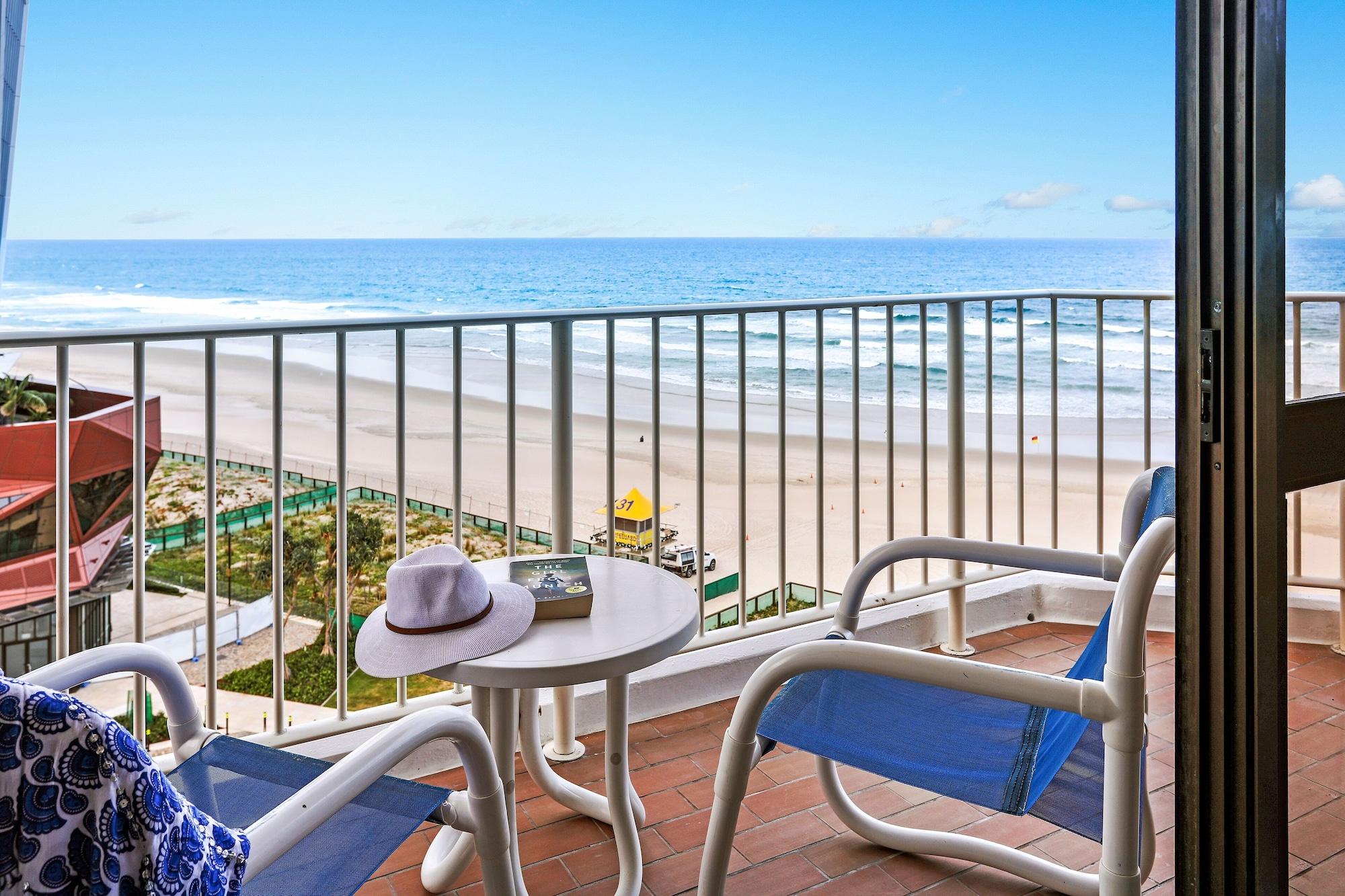 Aparthotel Breakers North Absolute Beachfront - Official Gold Coast