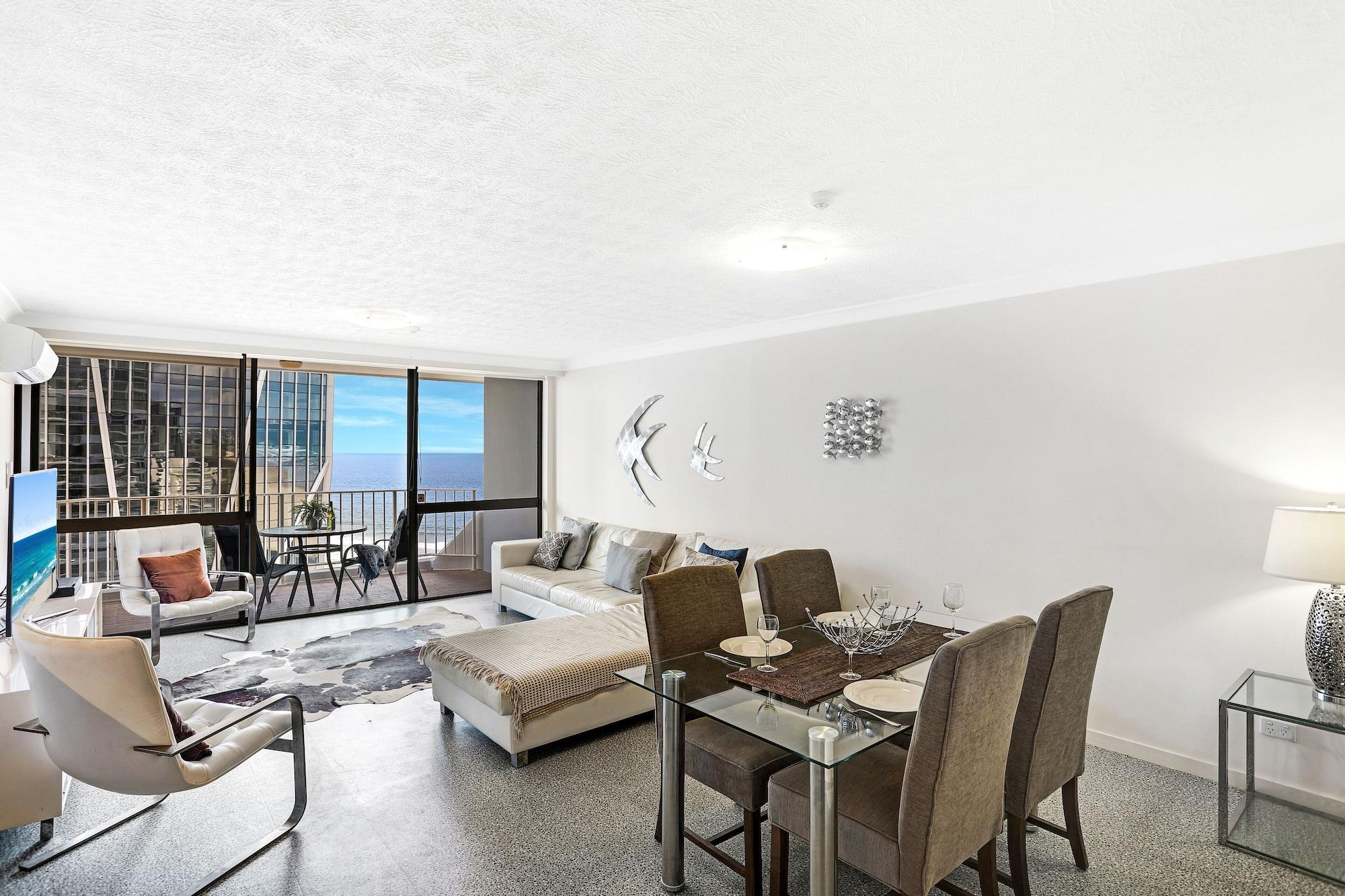 Aparthotel Breakers North Absolute Beachfront - Official Gold Coast