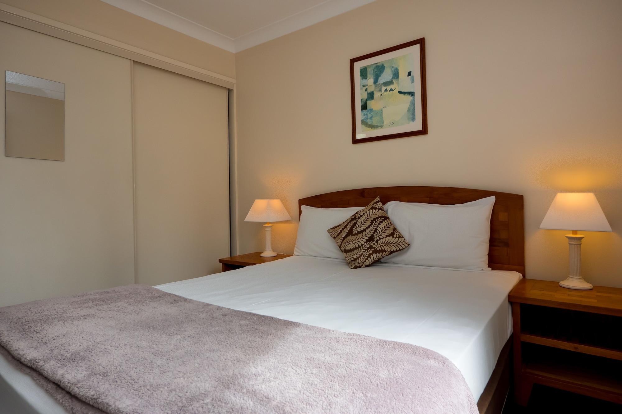 Aparthotel Island 3*
