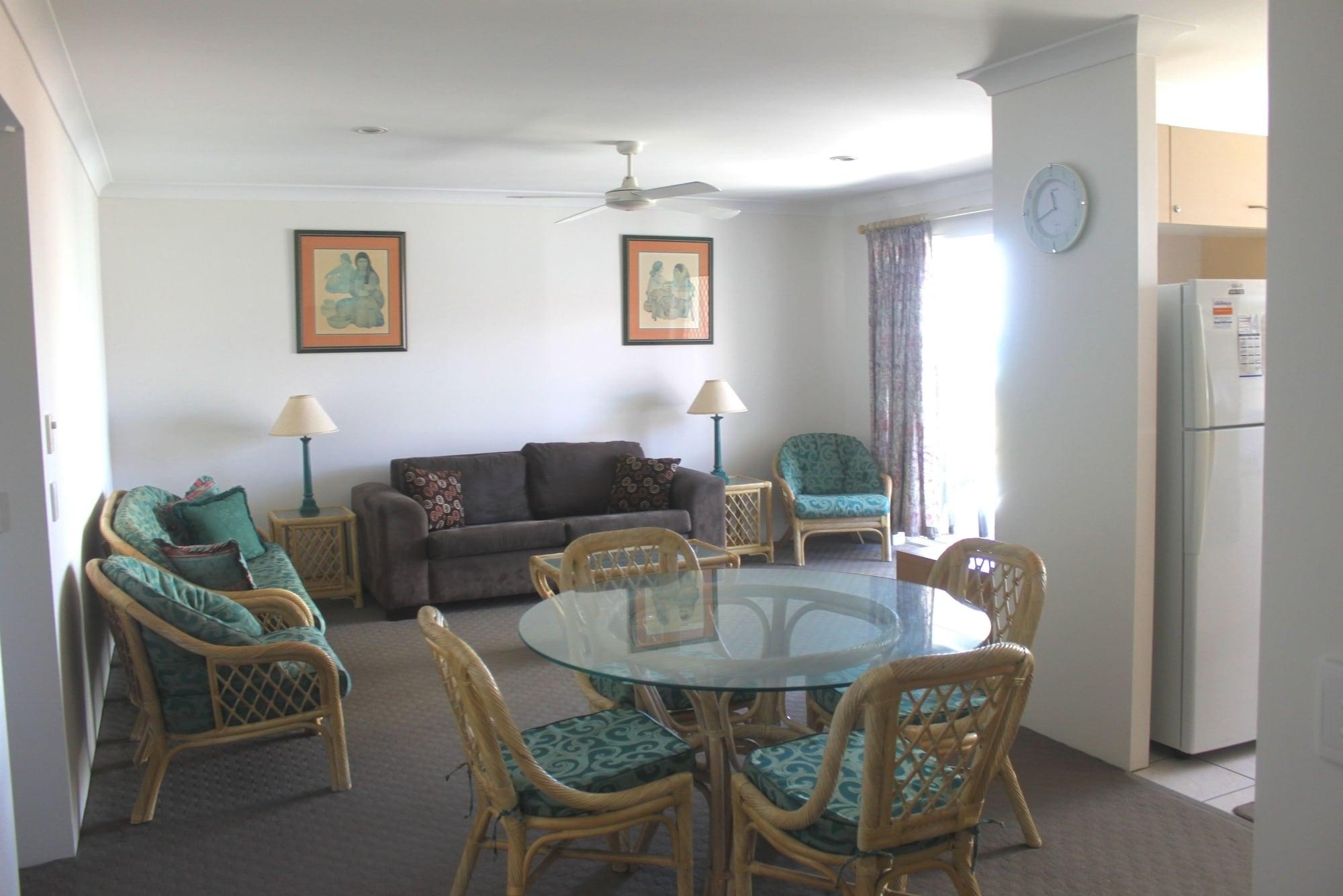 Burleigh Point 3* Gold Coast