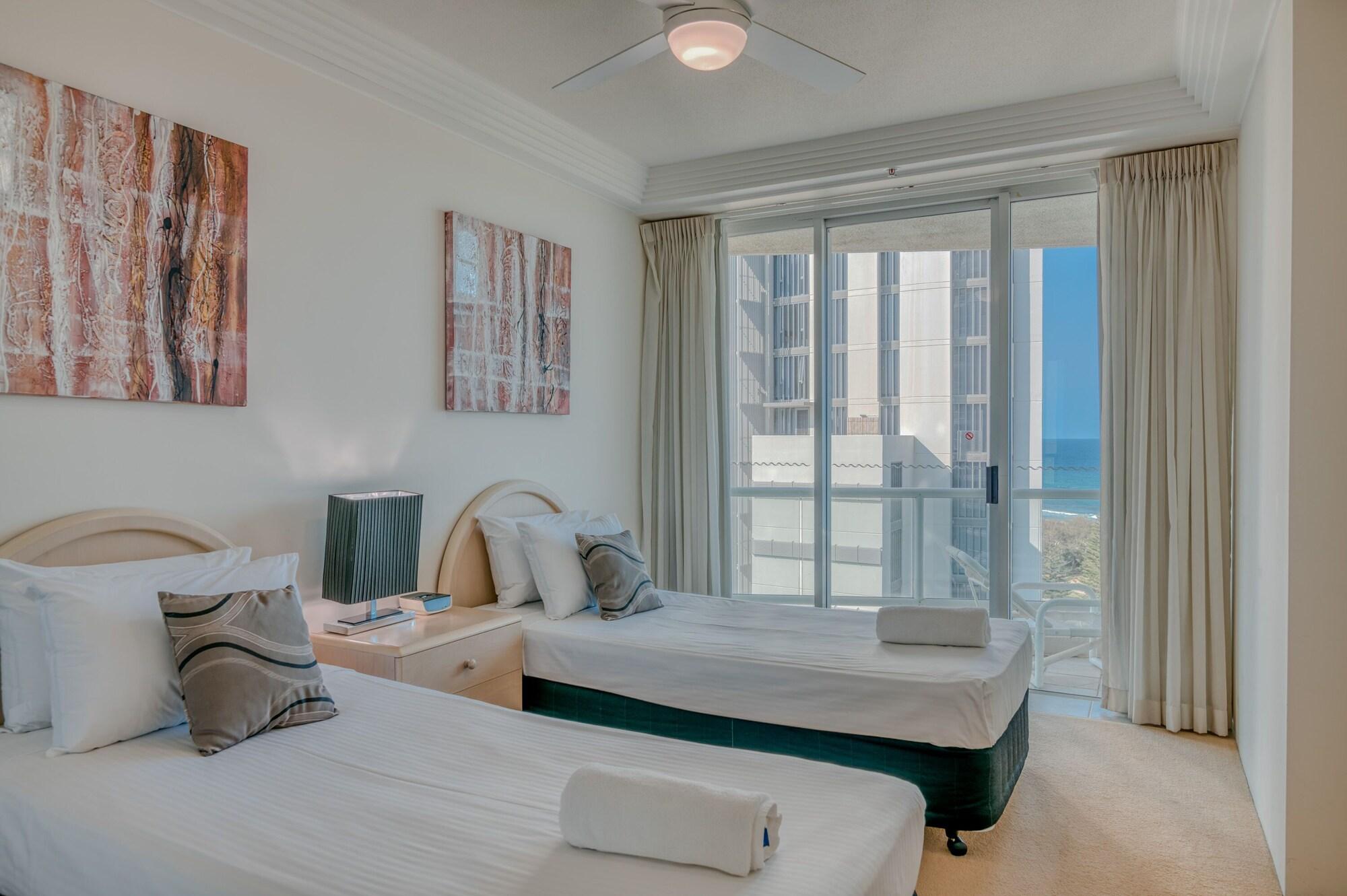 Aparthotel Carmel By The Sea 4*