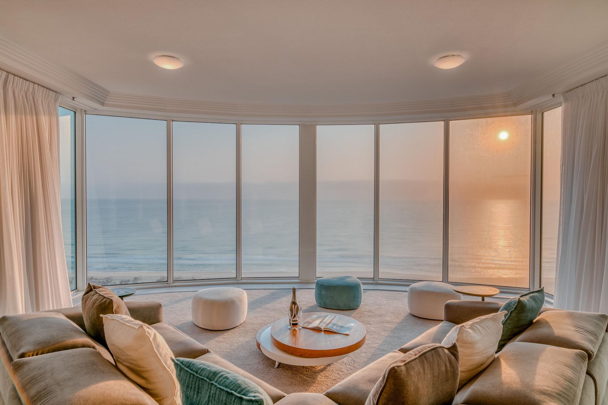 Aparthotel Carmel By The Sea Gold Coast