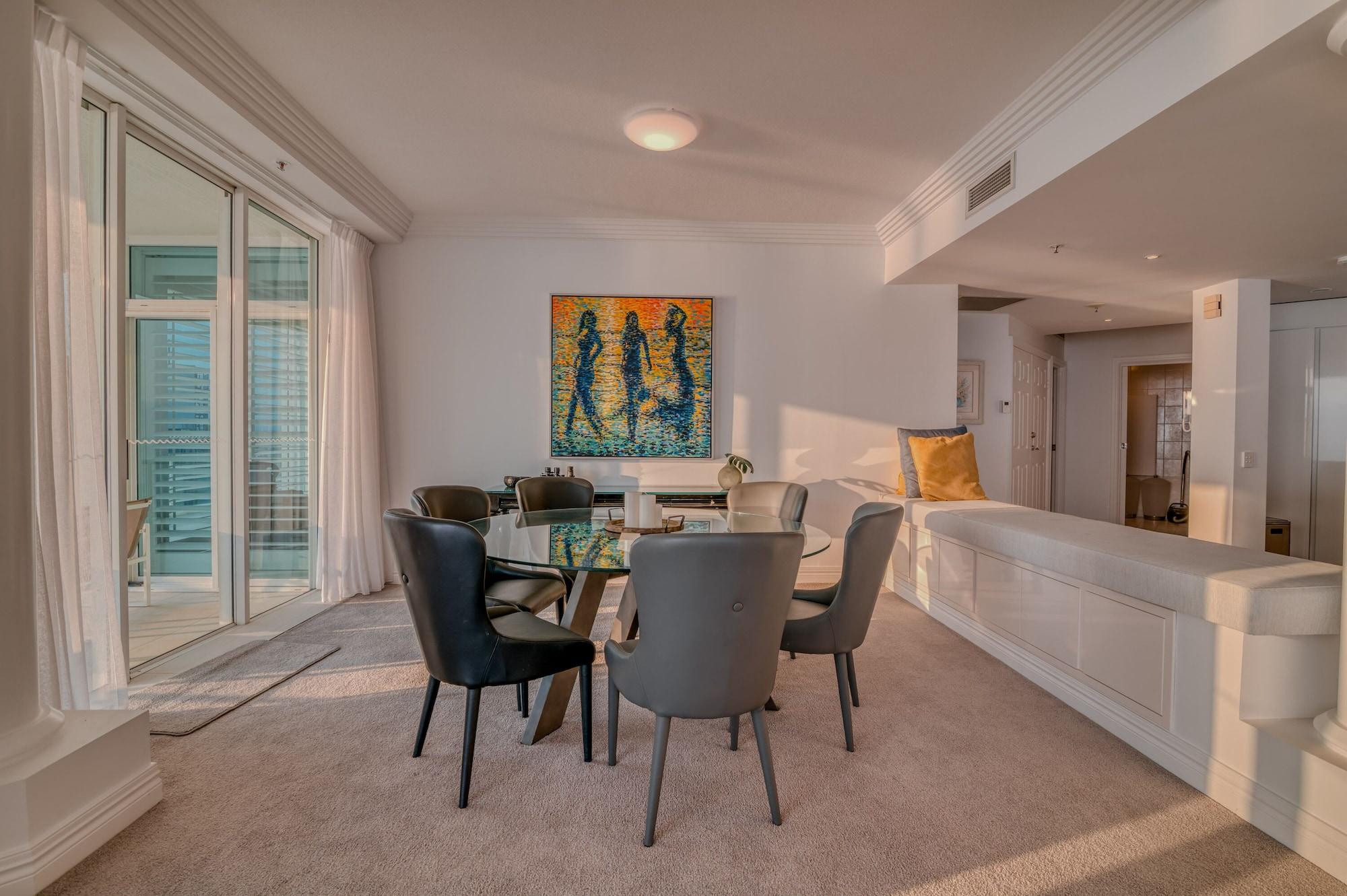 Carmel By The Sea 4* Gold Coast