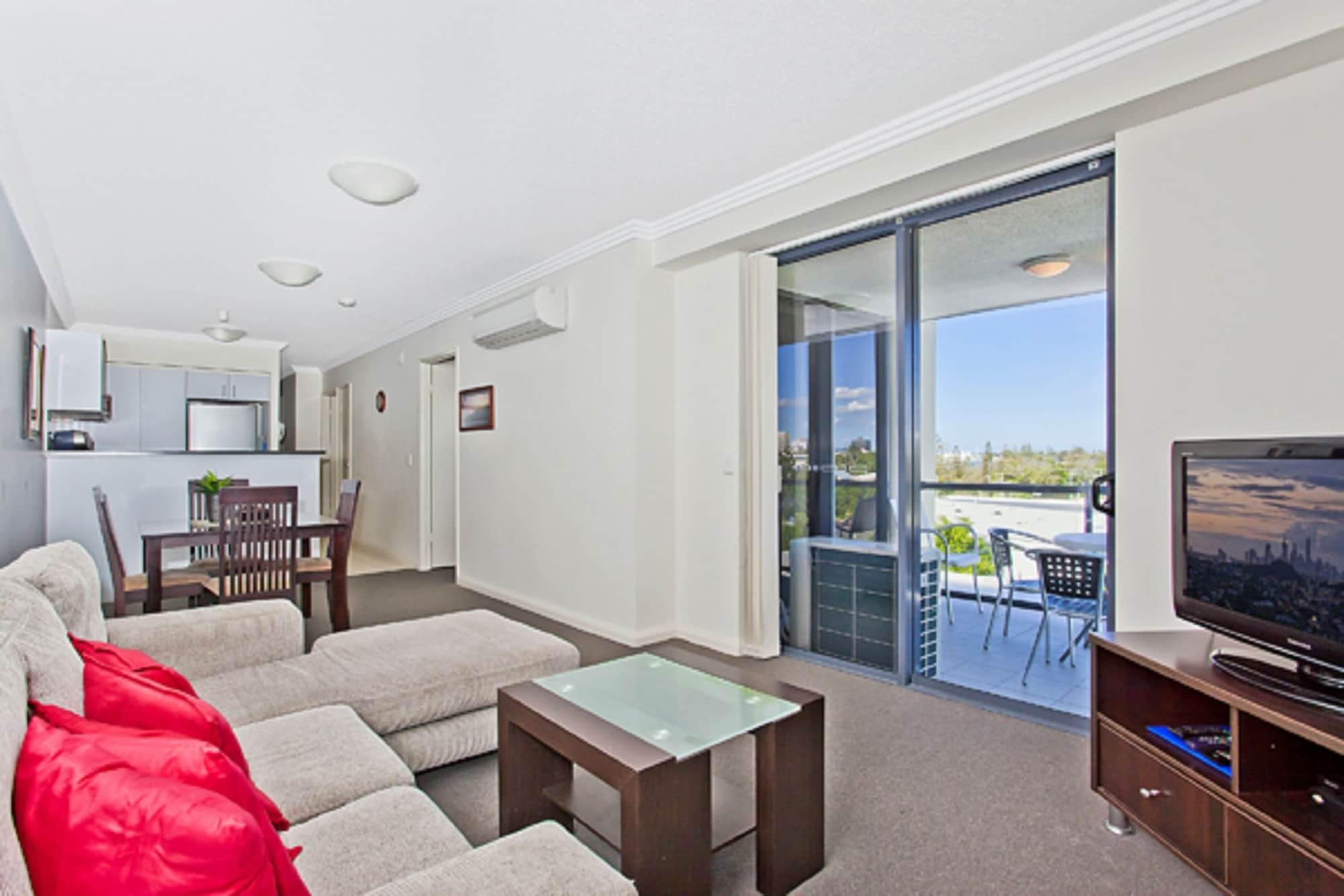 Aqualine On The Broadwater 4*