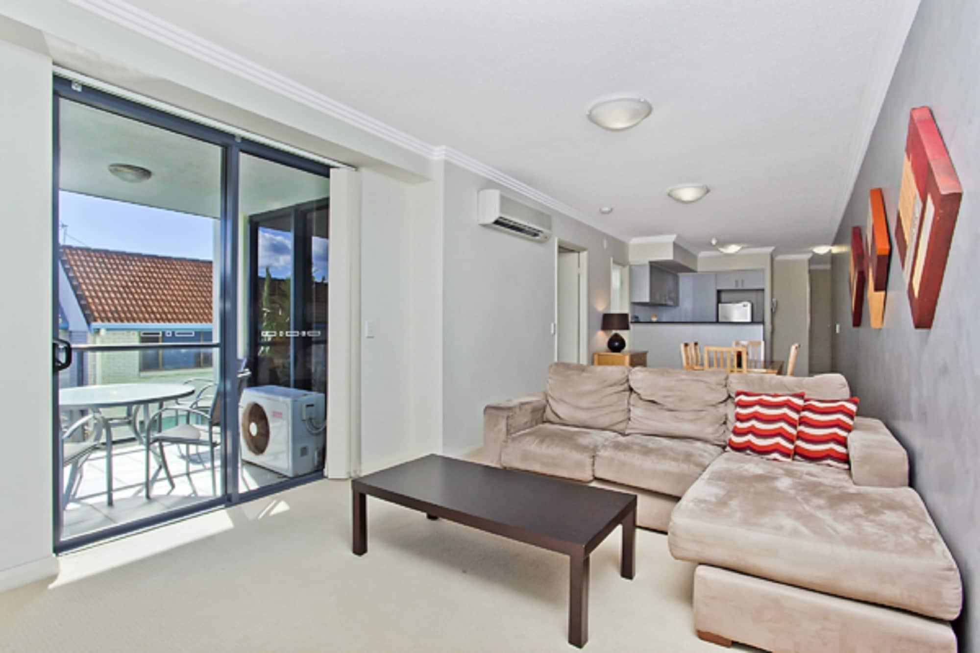 Aparthotel Aqualine On The Broadwater