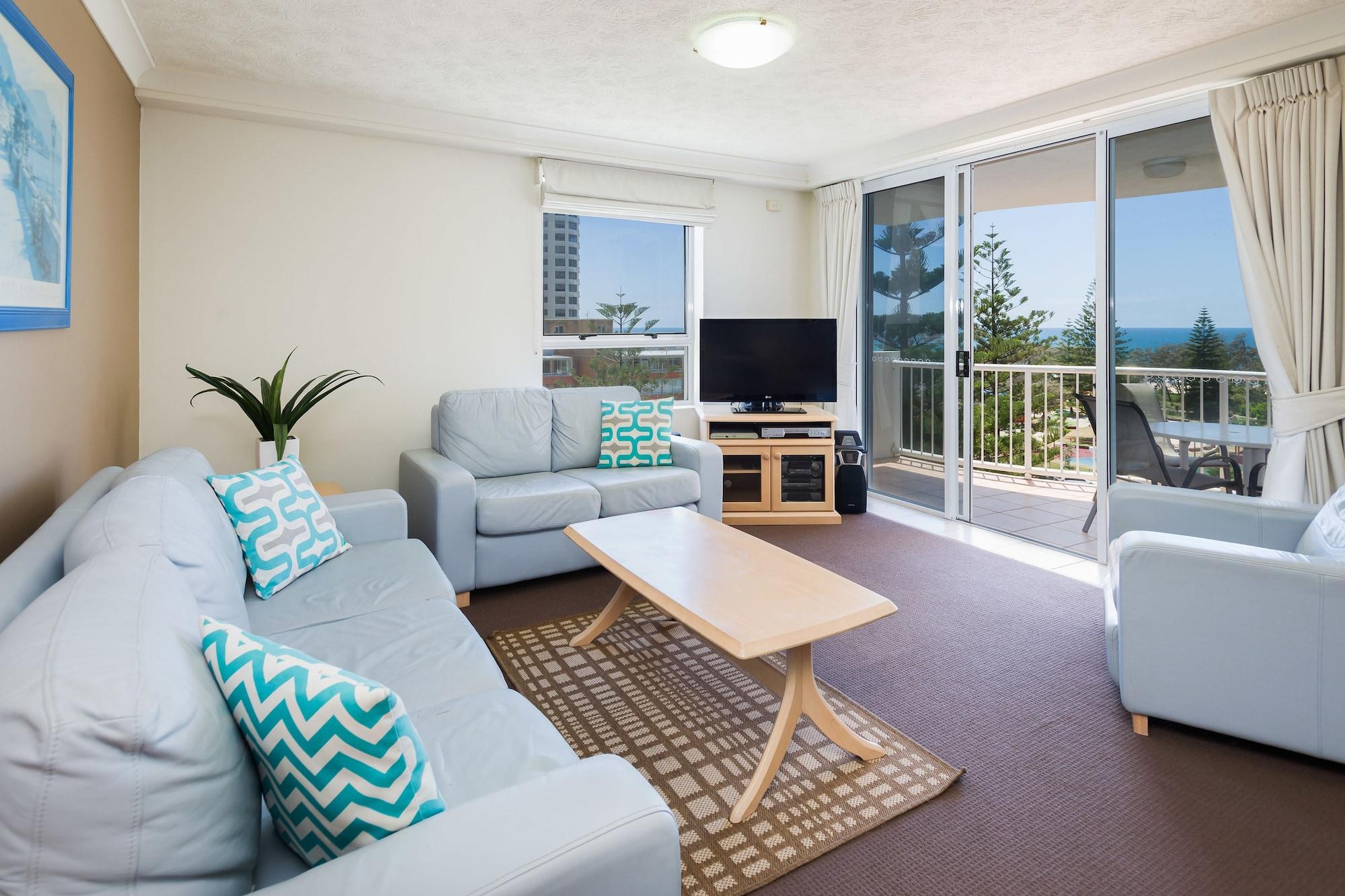 The Ritz Heated Pool Aparthotel Gold Coast