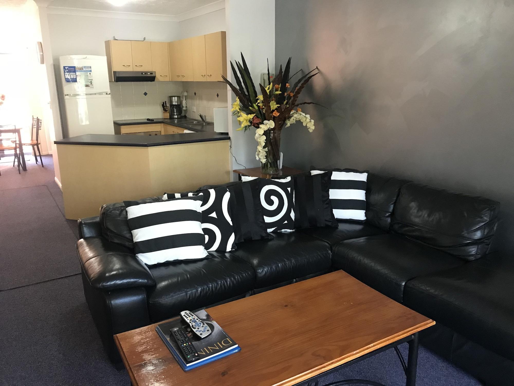 Aparthotel Bella Mare Coolangatta Beachside 4*