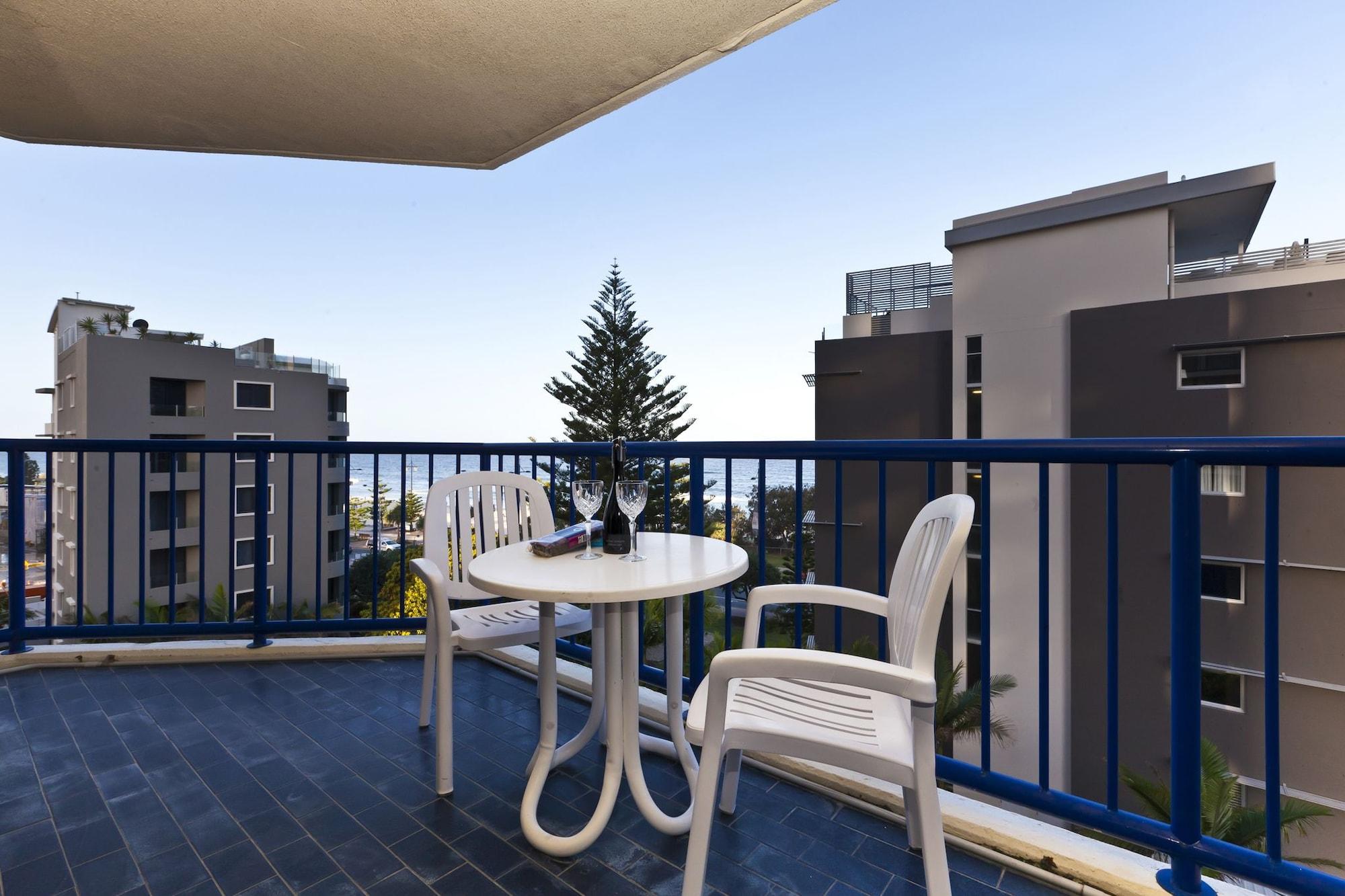 Aparthotel Surf Regency 3*